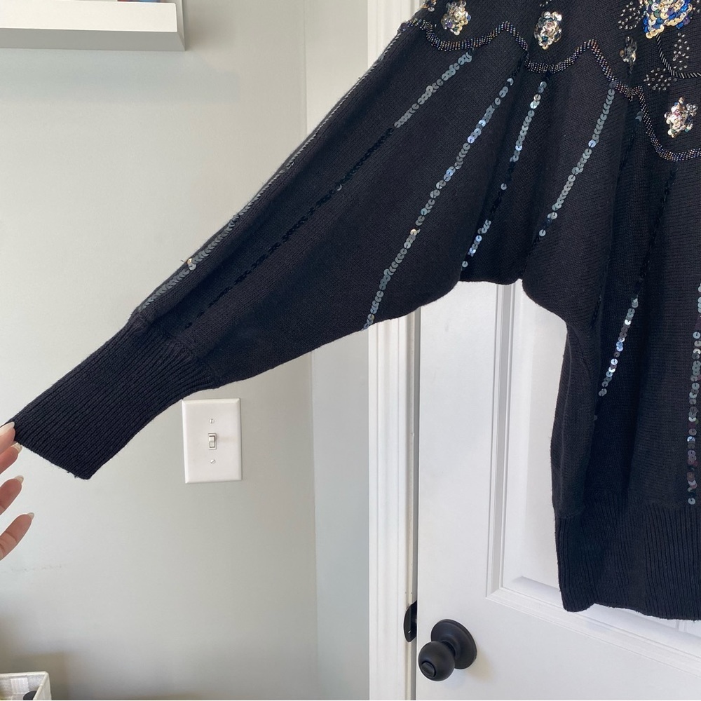Eminent Women’s Dark Blue Sweater with Rhinestone & Sequin Floral Detail Size XL - Picture 7 of 7